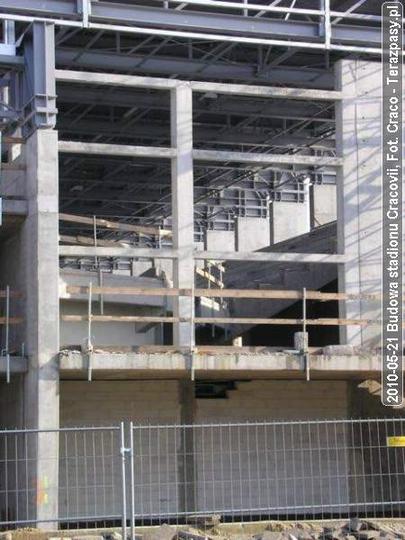 2010-05-21-stadion-craco-26