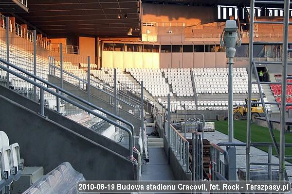 2010-08-19-stadion-rock-08