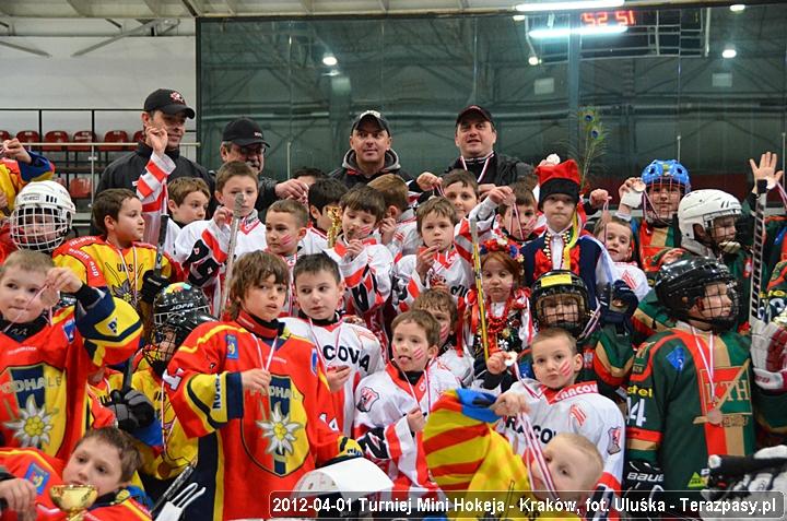 2012-04-01-Turniej_mini_Hokeja-u_4717_720