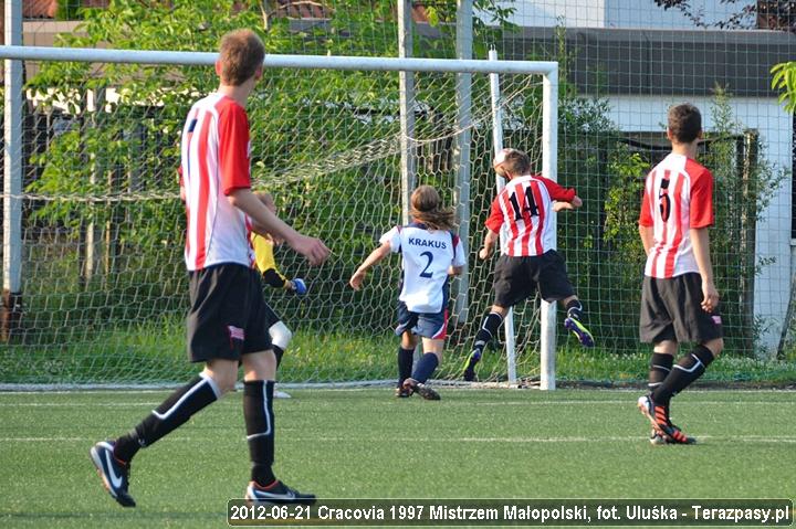 2012-06-20_ml_Cracovia_Mistrz_5301_720