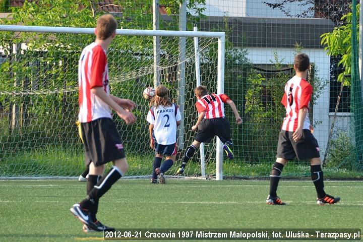2012-06-20_ml_Cracovia_Mistrz_5302_720