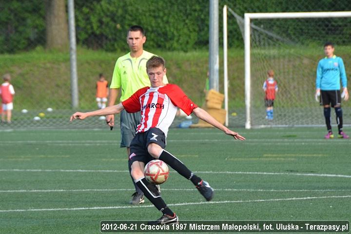 2012-06-20_ml_Cracovia_Mistrz_5319_720