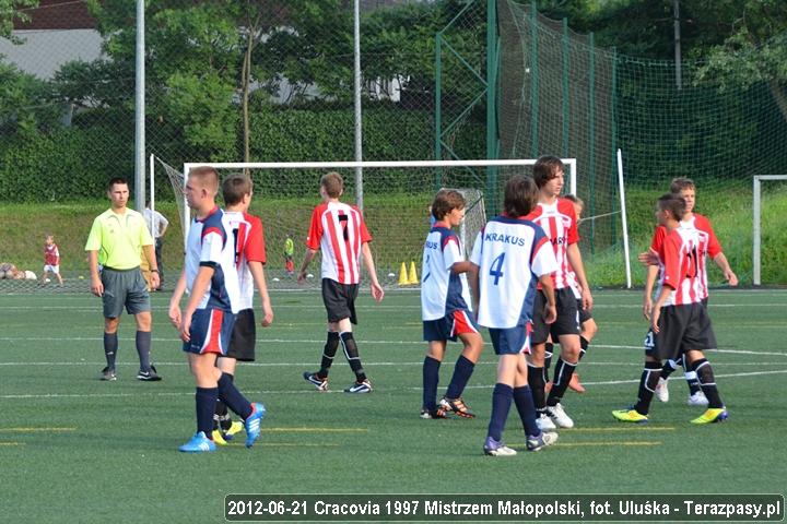 2012-06-20_ml_Cracovia_Mistrz_5370_720