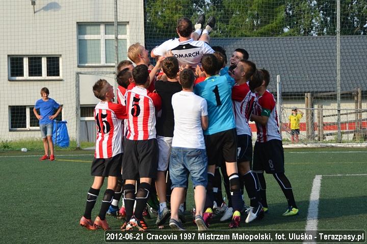 2012-06-20_ml_Cracovia_Mistrz_5599_720