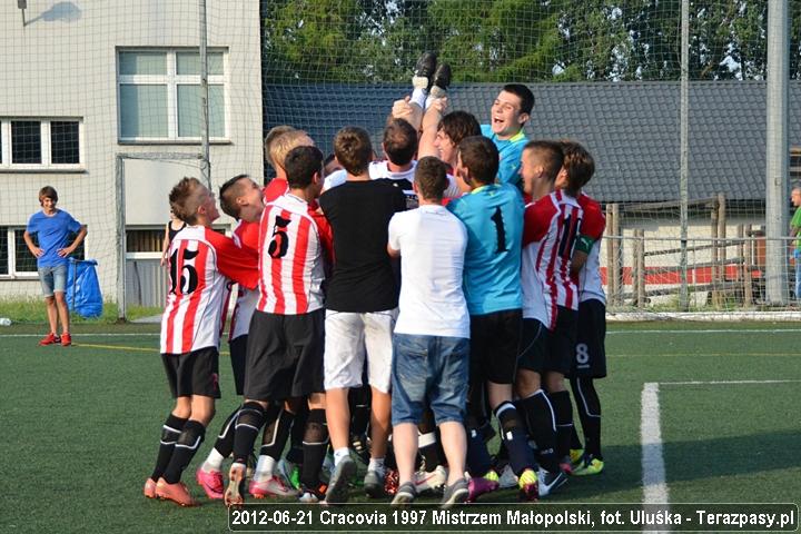 2012-06-20_ml_Cracovia_Mistrz_5604_720