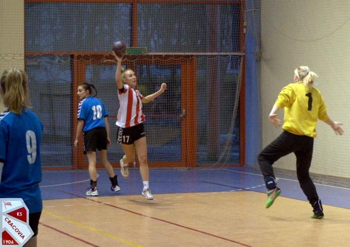 pilka-reczna-2015-03-14-01