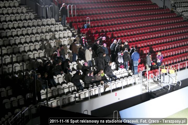 2011-11-16-reklamowka-azja-05