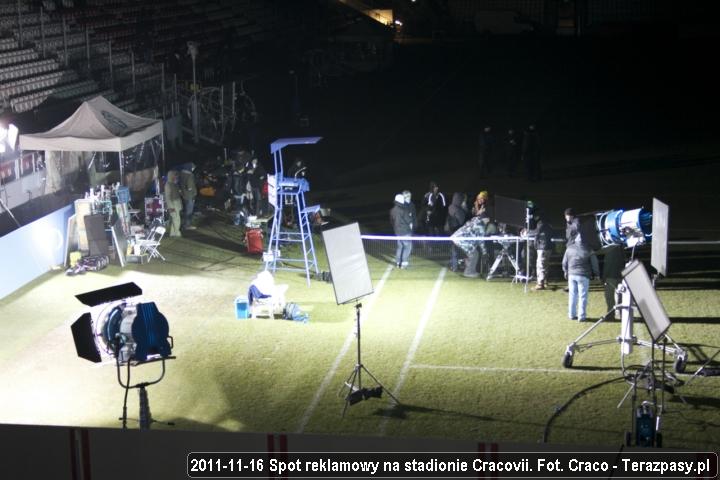 2011-11-16-reklamowka-azja-06