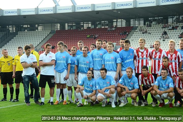 2012-07-29_Piłkarze-Hokeiści_u_2211_720