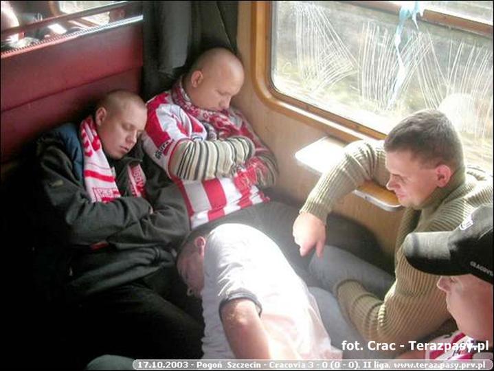 2003-10-17-pogon-cracovia-3-0-014