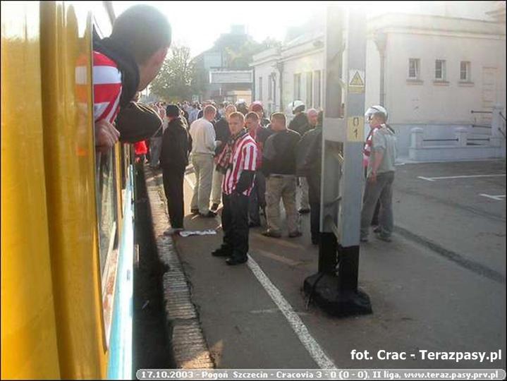 2003-10-17-pogon-cracovia-3-0-028
