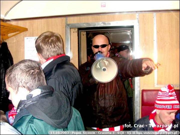 2003-10-17-pogon-cracovia-3-0-048