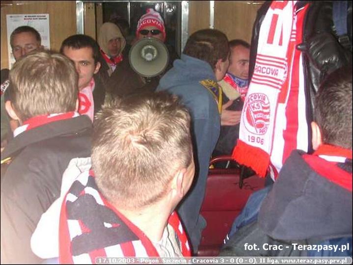 2003-10-17-pogon-cracovia-3-0-049