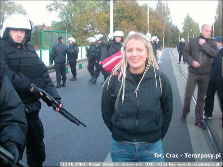 2003-10-17-pogon-cracovia-3-0-060