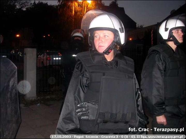 2003-10-17-pogon-cracovia-3-0-063