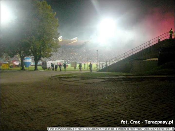 2003-10-17-pogon-cracovia-3-0-069