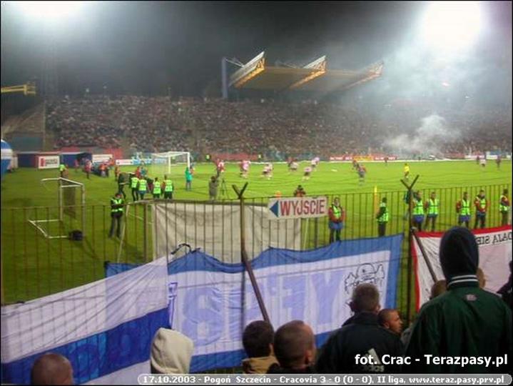 2003-10-17-pogon-cracovia-3-0-073