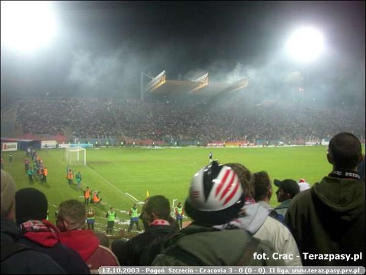 2003-10-17-pogon-cracovia-3-0-079