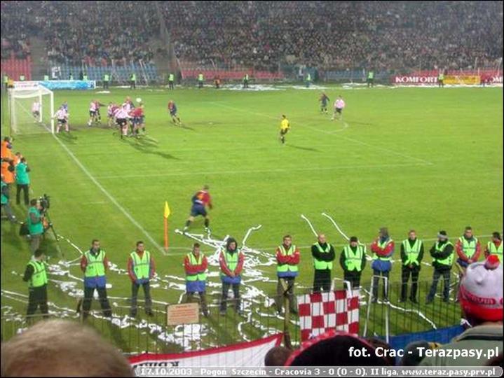 2003-10-17-pogon-cracovia-3-0-084