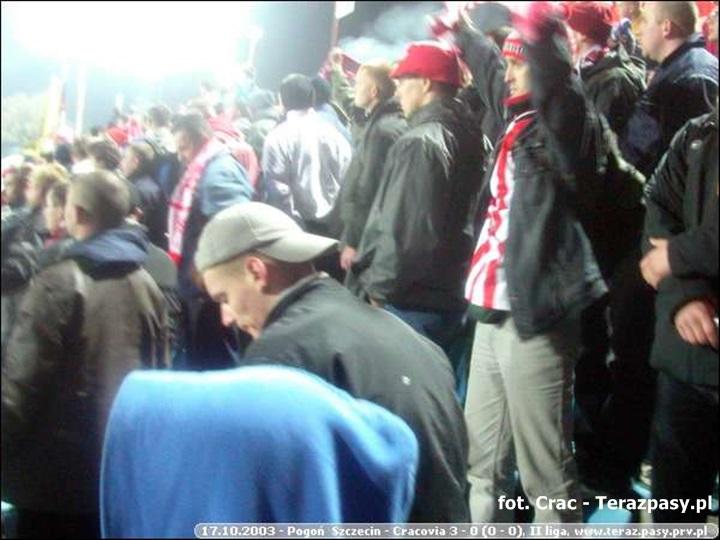 2003-10-17-pogon-cracovia-3-0-087