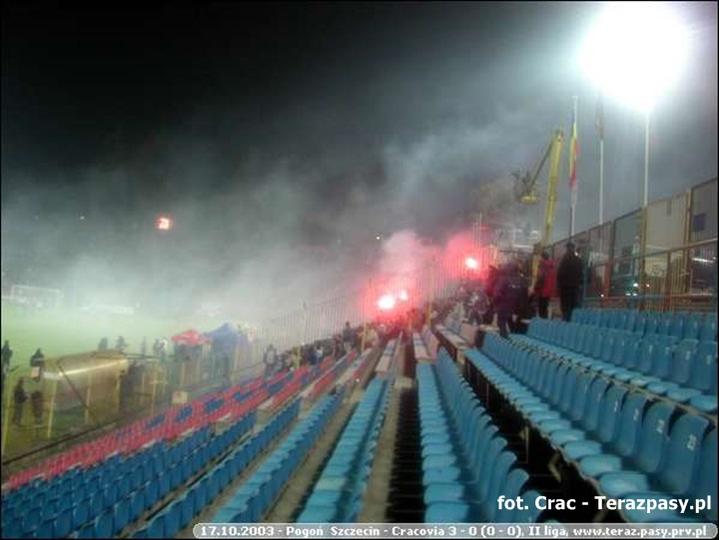 2003-10-17-pogon-cracovia-3-0-110