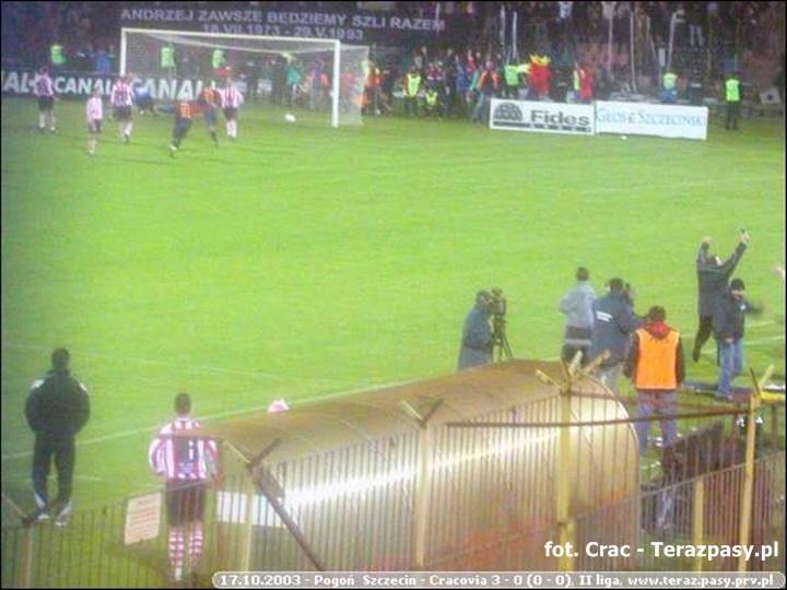 2003-10-17-pogon-cracovia-3-0-132