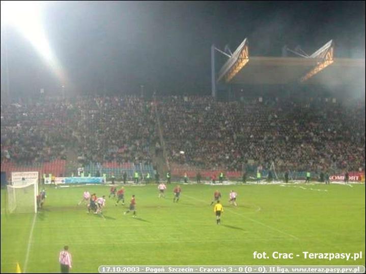 2003-10-17-pogon-cracovia-3-0-138