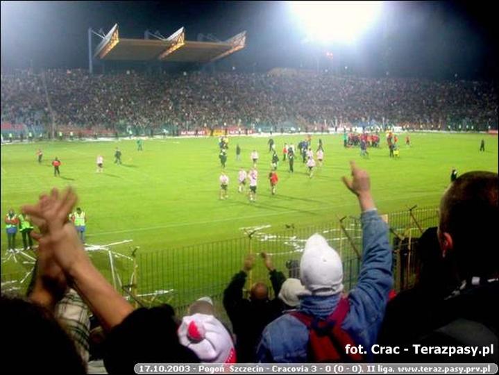 2003-10-17-pogon-cracovia-3-0-143