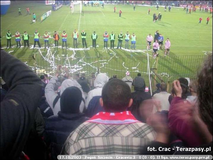 2003-10-17-pogon-cracovia-3-0-145
