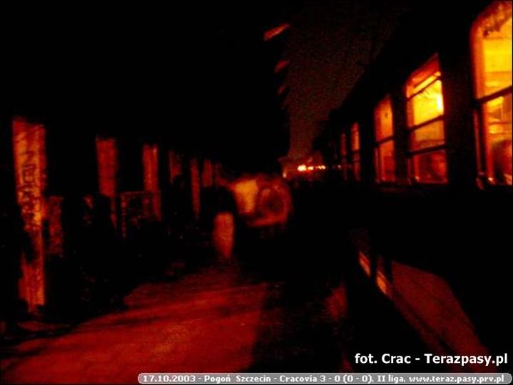 2003-10-17-pogon-cracovia-3-0-147