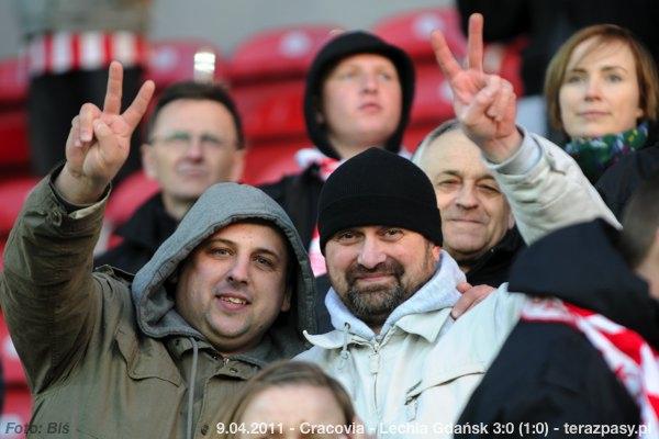 2011-04-09-cracovia-lechia_b_696_600