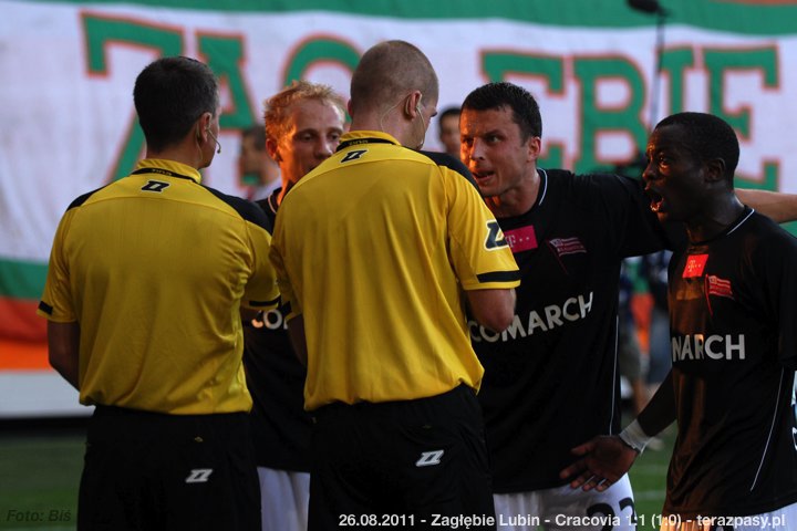 2011-08-26-zaglebie-cracovia_b_0494_720