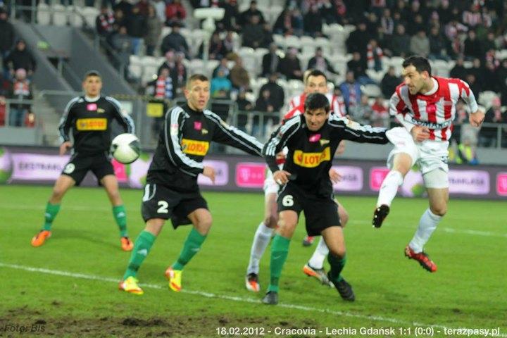 2012-02-18-cracovia-lechia_bl_015_1200_720