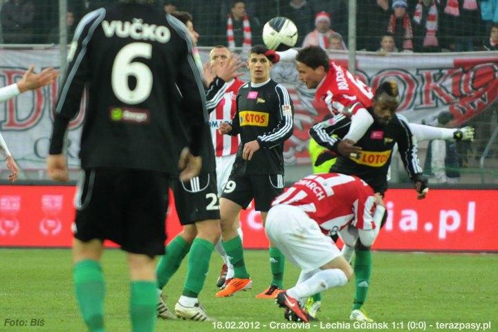 2012-02-18-cracovia-lechia_bl_106_1200_720