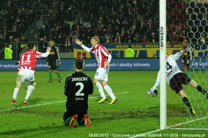 2012-02-18-cracovia-lechia_bl_507_1200_720