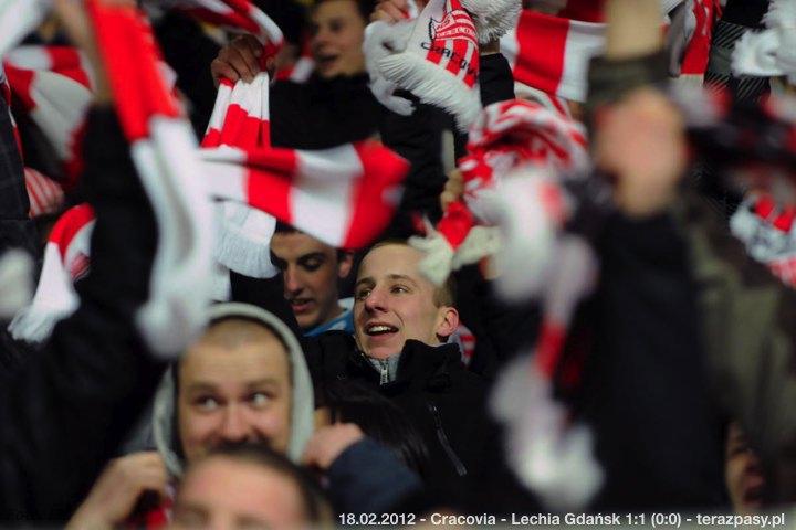 2012-02-18-cracovia-lechia_bl_527_1200_720