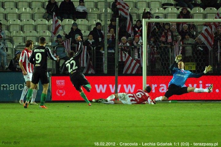 2012-02-18-cracovia-lechia_bl_542_1200_720