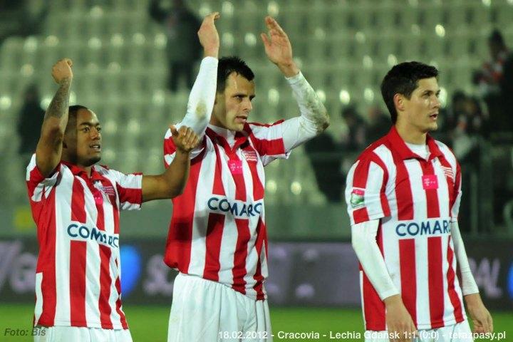 2012-02-18-cracovia-lechia_bl_700_1200_720