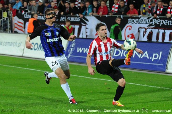2012-10-06-cracovia-zawisza_bl_0820_720
