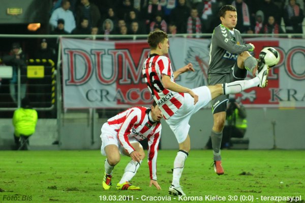 2011-03-19-cracovia-korona_b_489_600