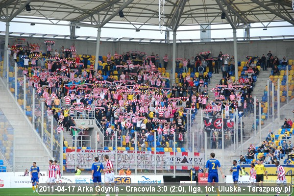 2011-04-17-oe-arka-cracovia-u_3602_600