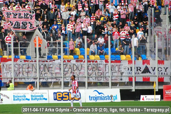 2011-04-17-oe-arka-cracovia-u_3697_600