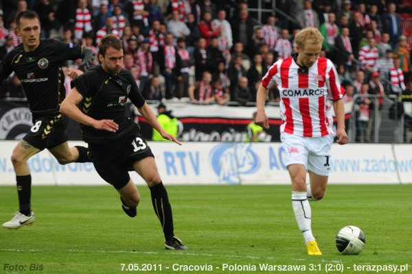 2011-05-07-cracovia-polonia-w_b_0449_600