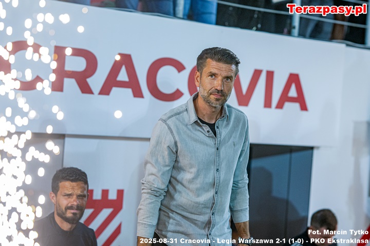 2025-08-31 Cracovia - Legia Warszawa 2-1 086-PSX_20250901_193942 - Tytko