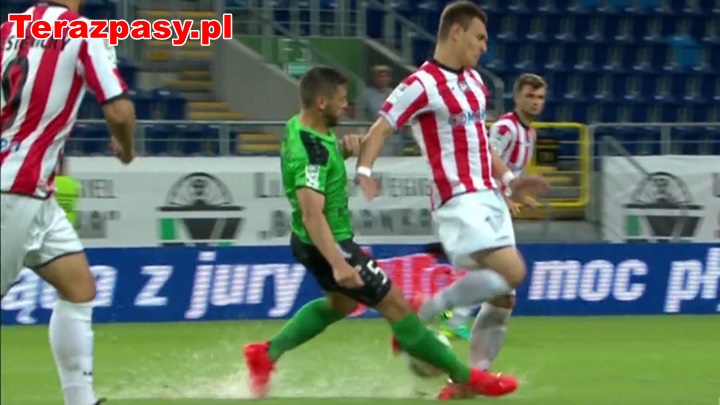 gornik-leczna-cracovia-2016-07-31-dabrowski