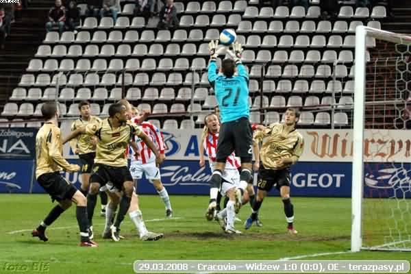 2008-03-29-oe-cracovia-widzew-o-357_600